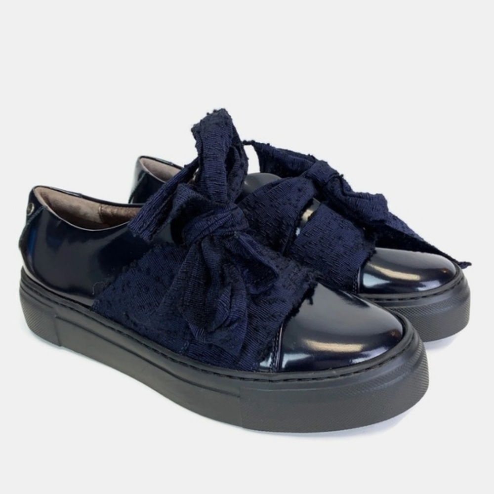 COPY - AGL Attilio Giusti Leombruni Bow Slip Sneaker